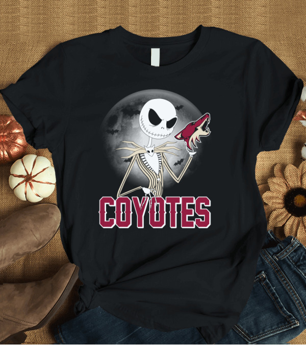 T-Shirt: Jack Skellington Coyotes Halloween Moon Arizona T-Shirt Jack Skellington Coyotes Halloween Moon Arizona T-Shirt