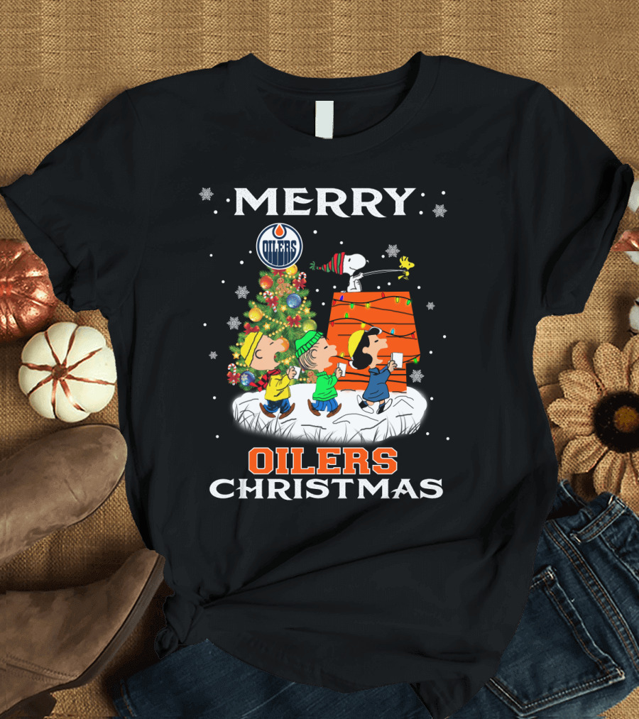 Merry Edmonton Oilers Christmas with Snoopy and Peanuts Characters T-Shirt