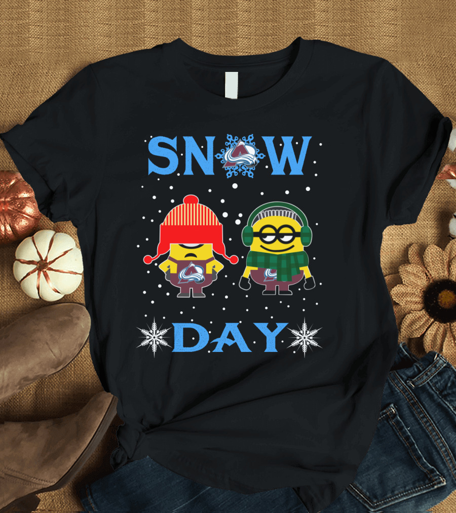 Colorado Avalanche Snow Day with Minions in Winter Gear T-Shirt
