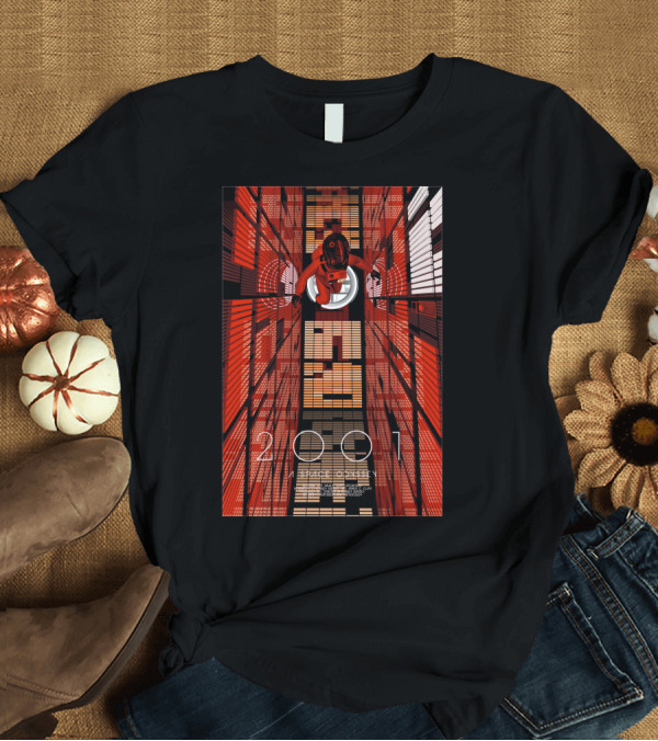 T-Shirt: Futuristic Space Exploration in Red Hallway - 2001: A Space Odyssey T-Shirt Futuristic Space Exploration in Red Hallway - 2001: A Space Odyssey T-Shirt