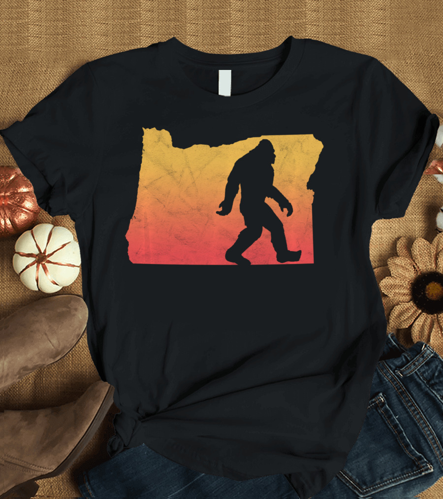 Retro Bigfoot Believer Vintage State of Oregon Sunset T-Shirt