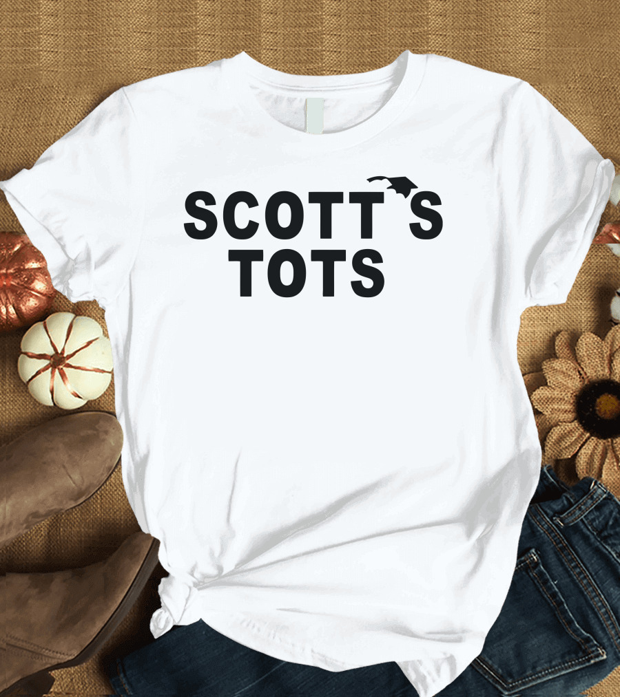 Scotts Tots Funny TV Show Reference Graduation Cap T-Shirt