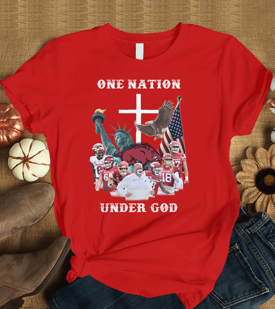 ONE NATION UNDER GOD Arkansas Razorbacks Football Liberty Statue Eagle Flag T-Shirt