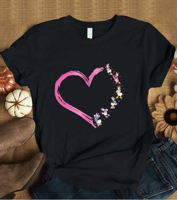 T-Shirt: Daisy Heart Character Outline with Pastel Pink Brushstroke T-Shirt Daisy Heart Character Outline with Pastel Pink Brushstroke T-Shirt