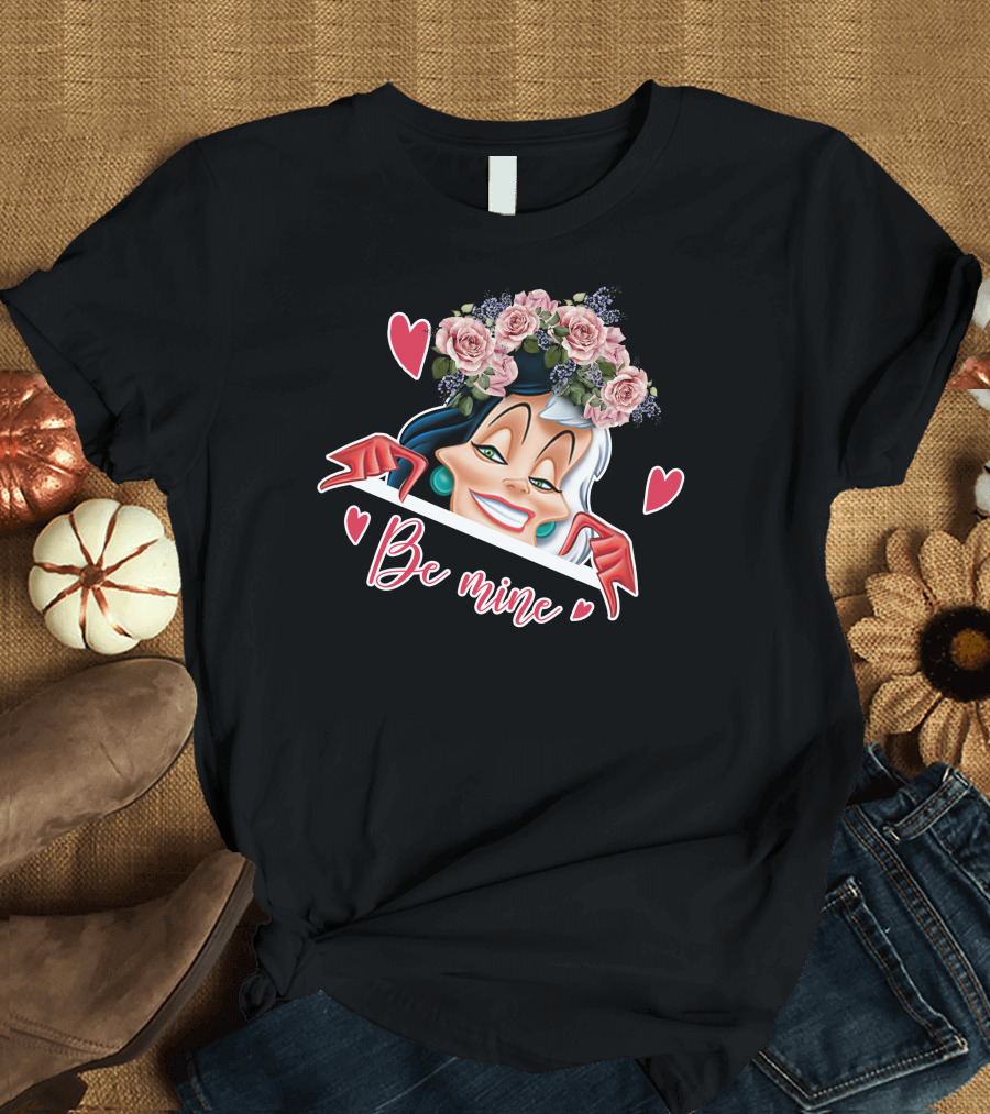 Cruella Be Mine Roses Hearts T-Shirt