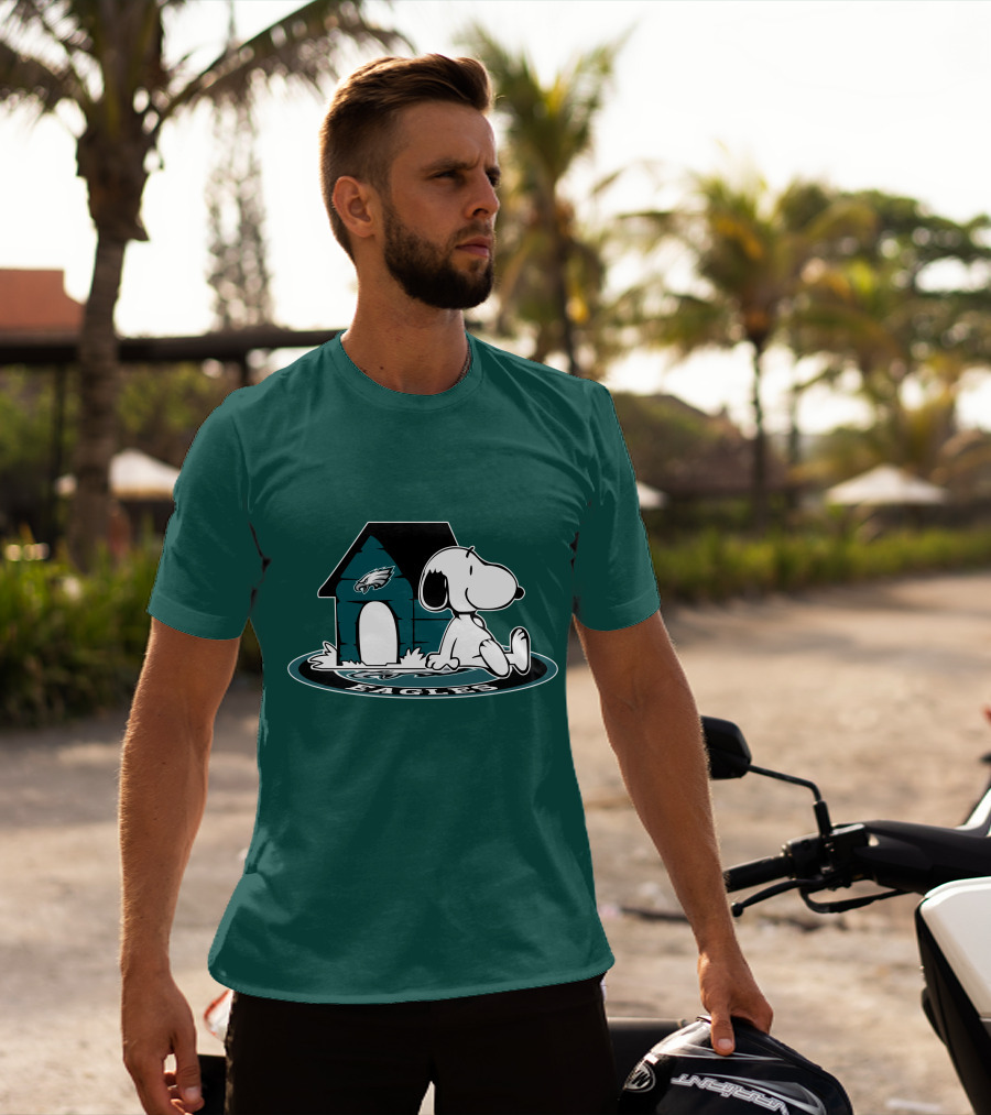 Snoopy Philadelphia Eagles Fan Now And Forever T-Shirt