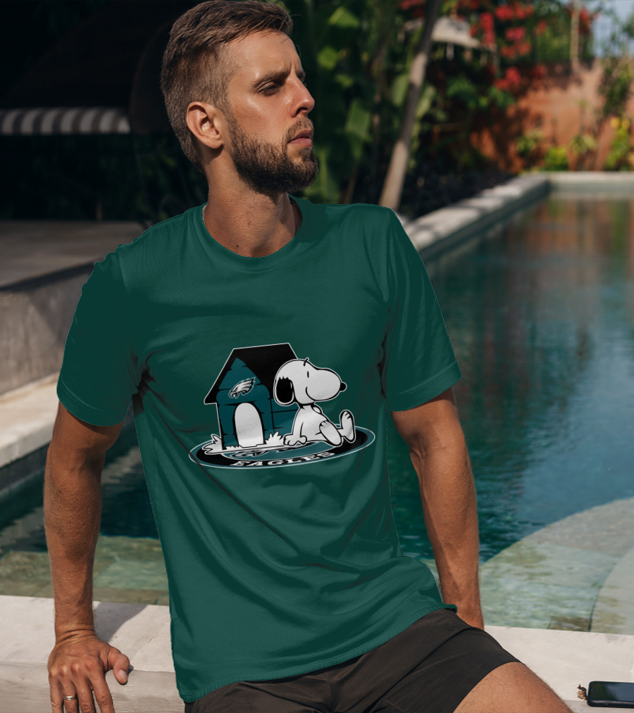 Snoopy Philadelphia Eagles Fan Now And Forever T-Shirt
