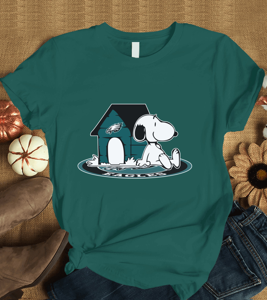 Snoopy Philadelphia Eagles Fan Now And Forever T-Shirt