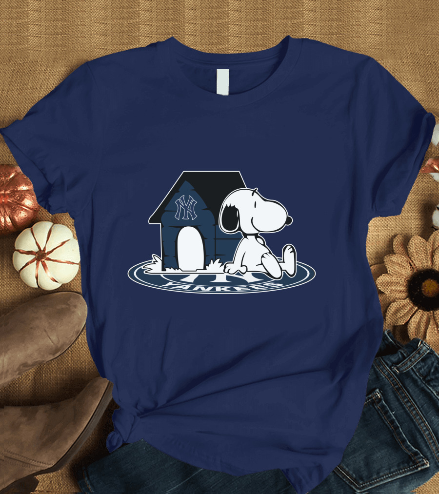 New York Yankees Snoopy Fan Now And Forever T-Shirt