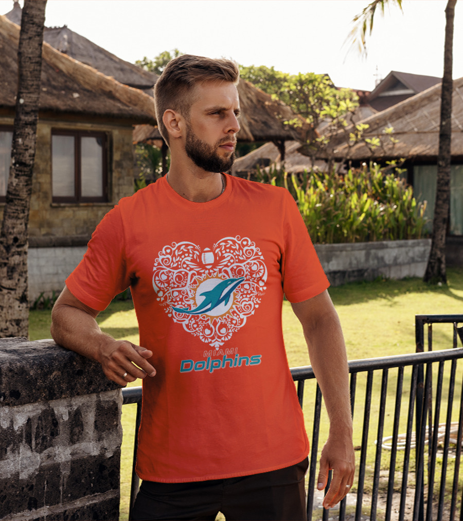 Love My Miami Dolphins Heart Football Theme T-Shirt