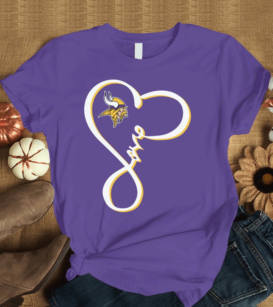 Love Minnesota Vikings Heart T-Shirt