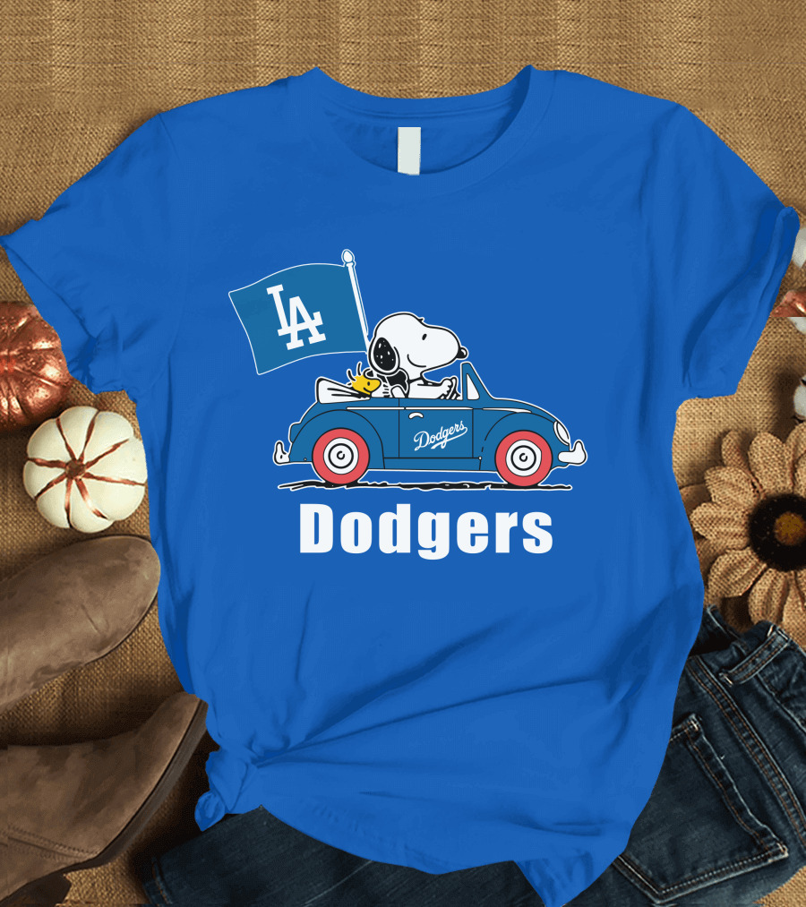 Dodgers Snoopy Woodstock Driving Car LA Flag T-Shirt