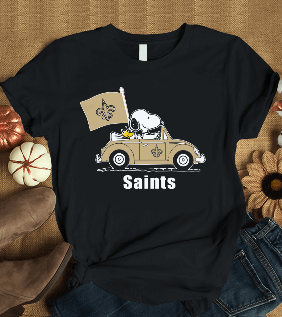 Saints Snoopy Woodstock Car Fleur-de-Lis Flag T-Shirt