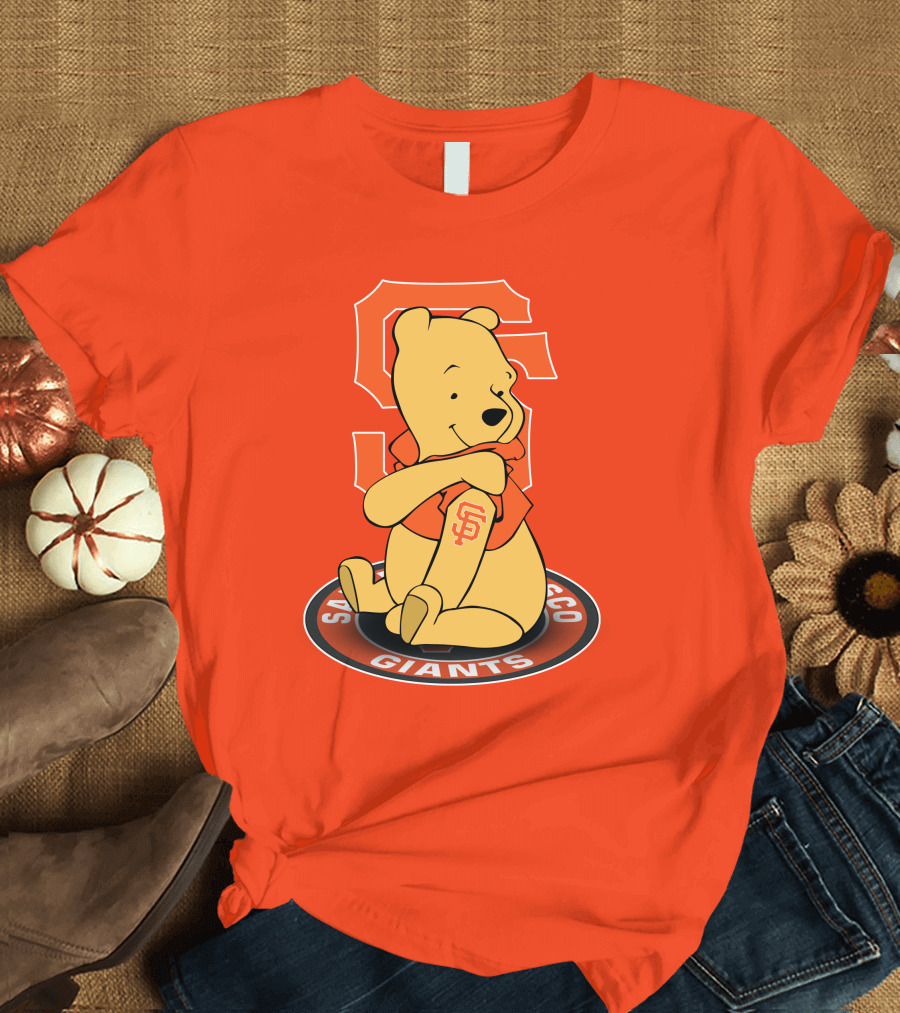 San Francisco Giants Winnie the Pooh Sitting with SF T-Shirt