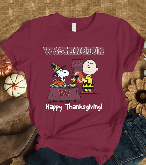 T-Shirt: Washington Snoopy Thanksgiving Football Charlie Brown T-Shirt Washington Snoopy Thanksgiving Football Charlie Brown T-Shirt