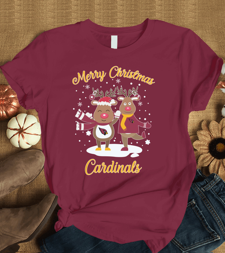 Merry Christmas Cardinals Reindeer Funny Christmas T-Shirt