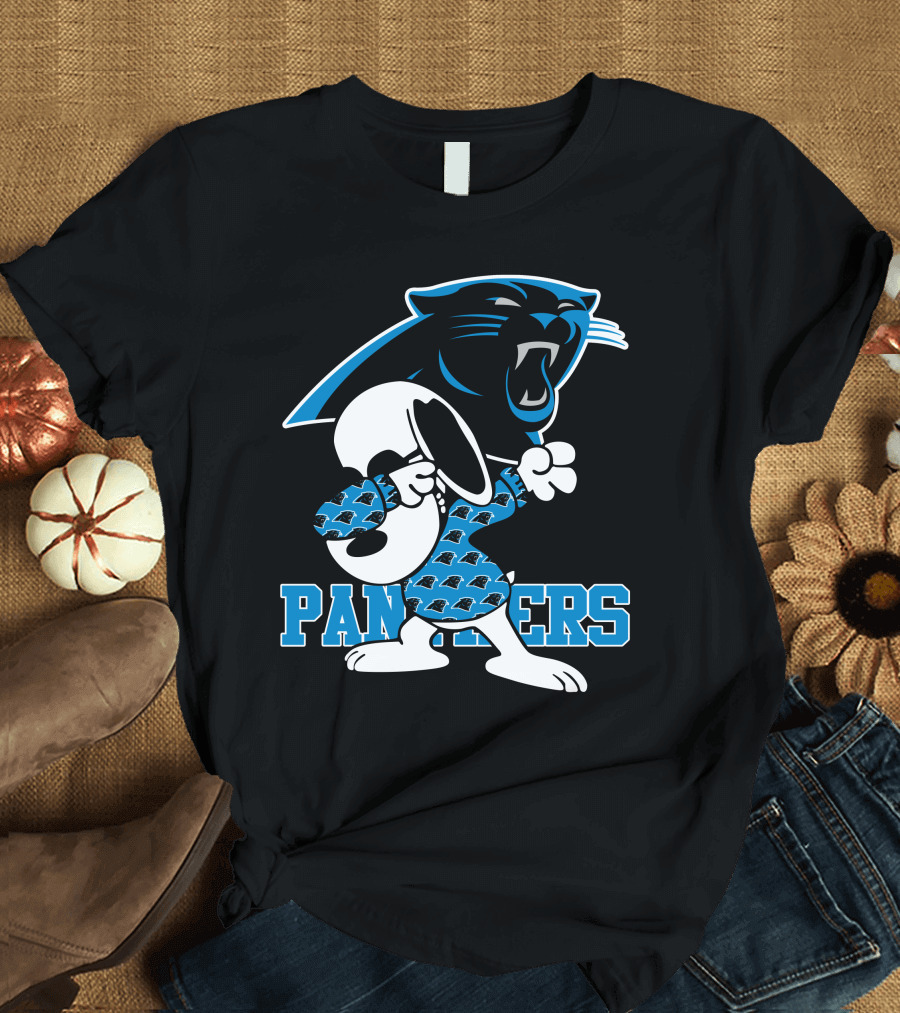Carolina Panthers Snoopy Dabbing Panthers T-Shirt