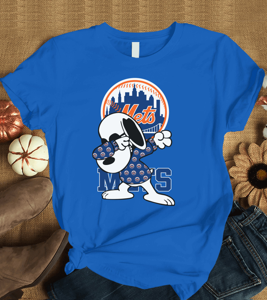 New York Mets Snoopy Dabbing Mets Logo Skyline T-Shirt