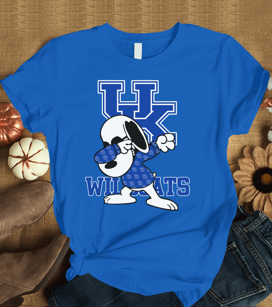 Kentucky Wildcats UK Snoopy Dabbing Basketball T-Shirt