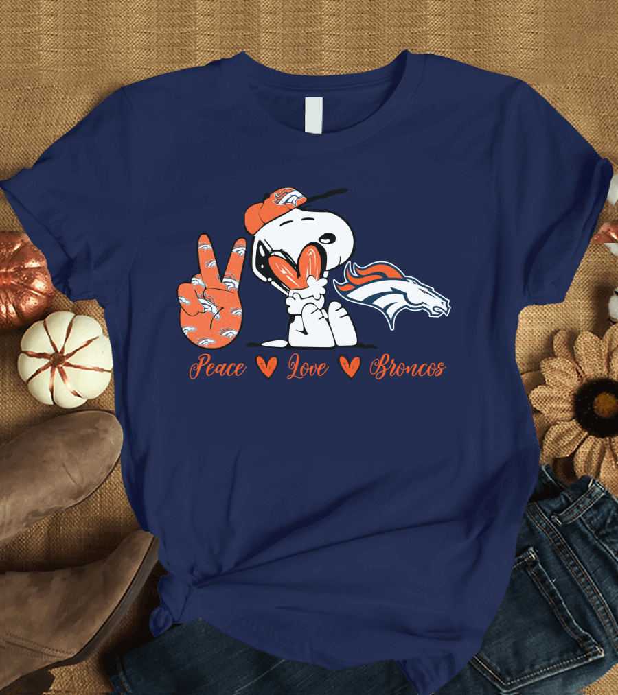 Peace Love Denver Broncos Snoopy Embrace T-Shirt