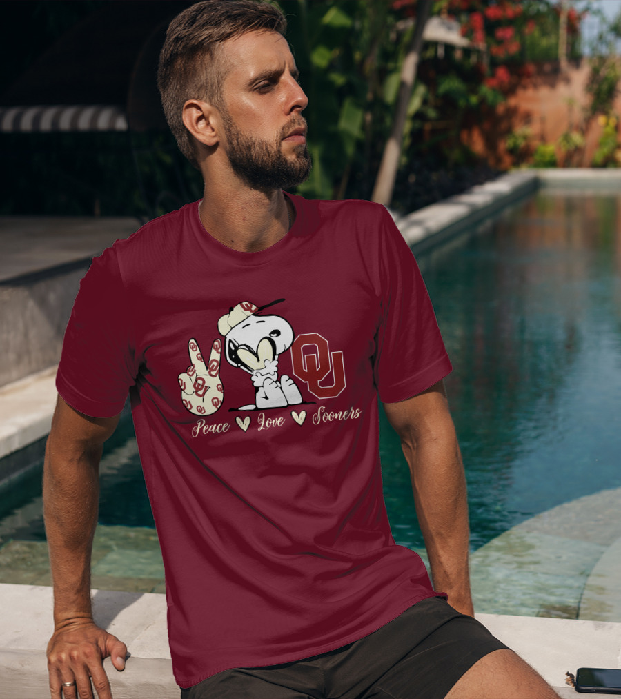 Peace Love Oklahoma Sooners Snoopy Ou T-Shirt