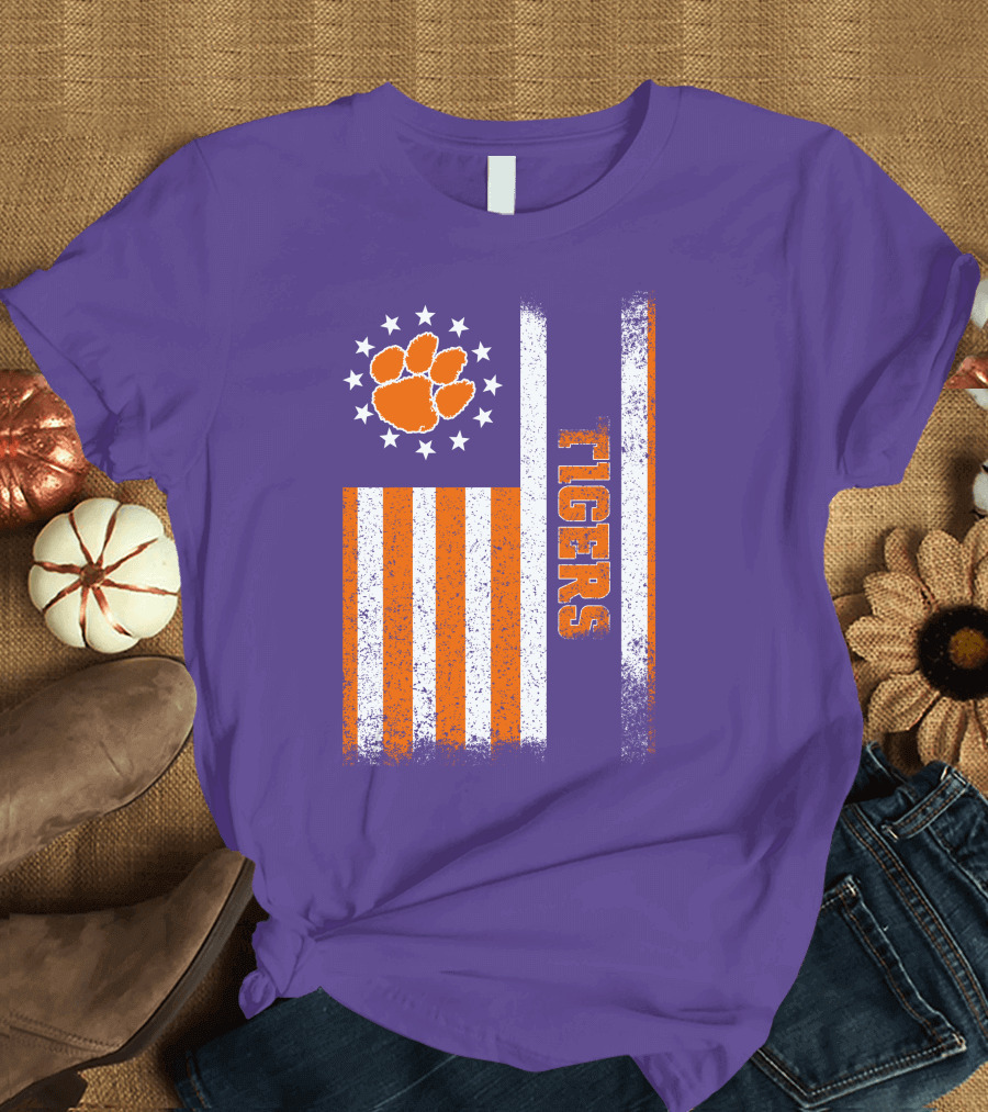Clemson Tigers American Flag Paw Print T-Shirt