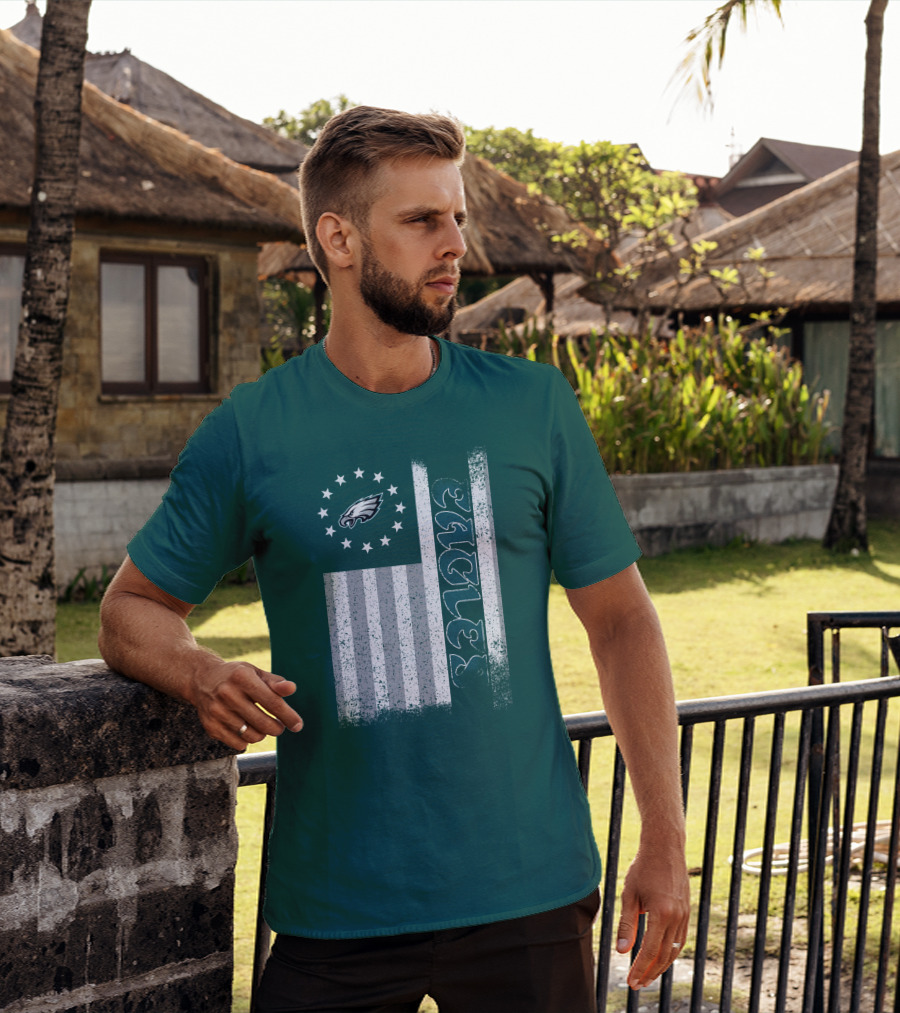 Philadelphia Eagles Stars And Stripes American Flag T-Shirt