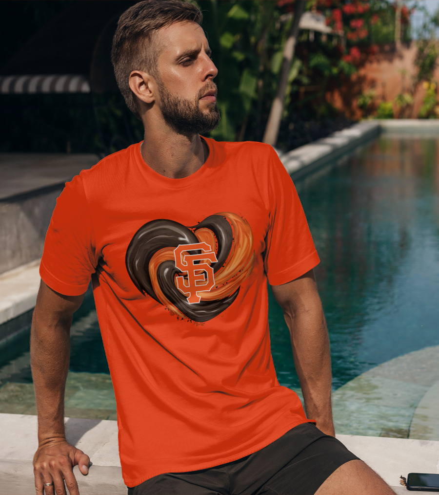 San Francisco Giants Heart Logo Swirl T-Shirt