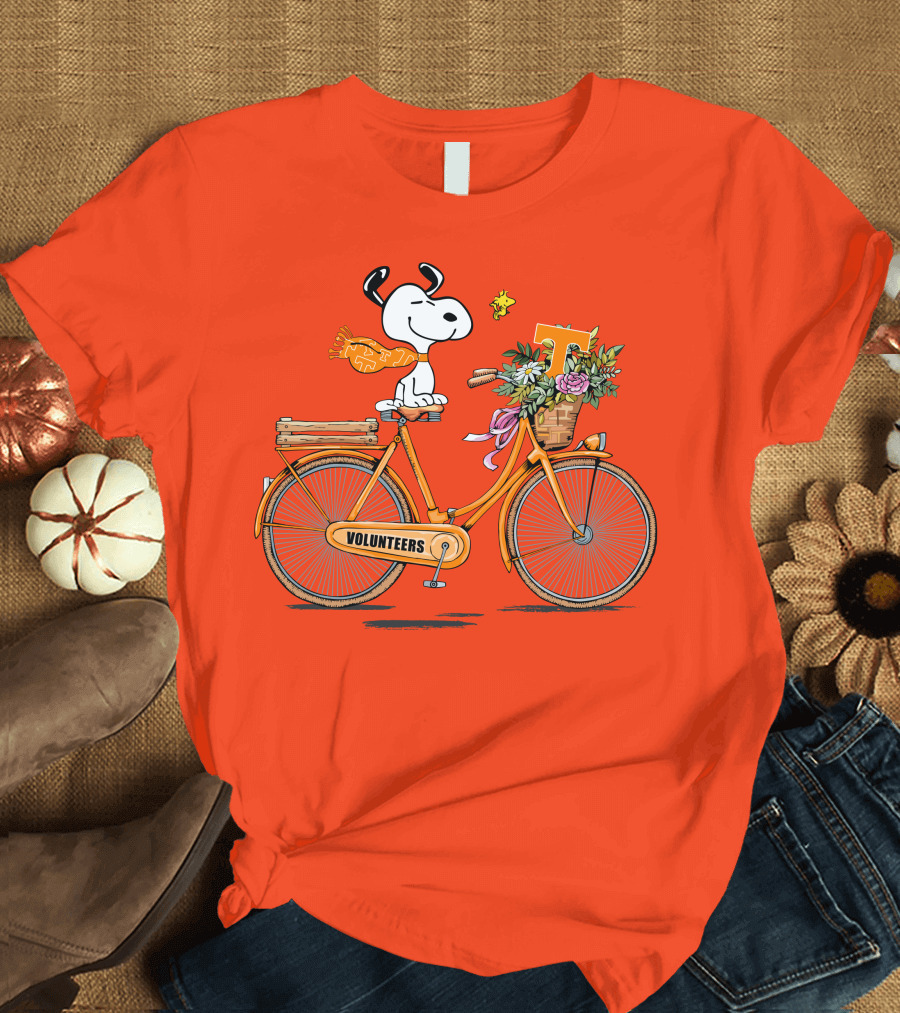 Tennessee Volunteers Snoopy on Bicycle with Flowers and Woodstock T-Shirt