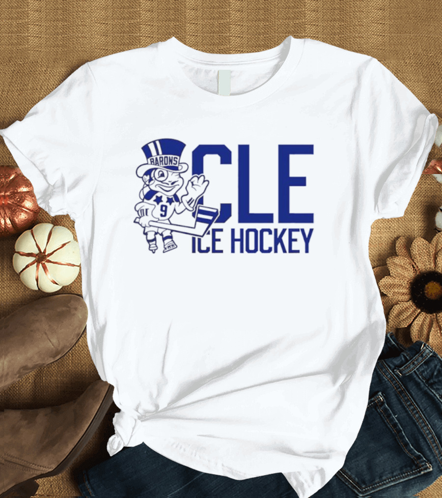 CLE Ice Hockey Top Hat Mascot 9 T-Shirt