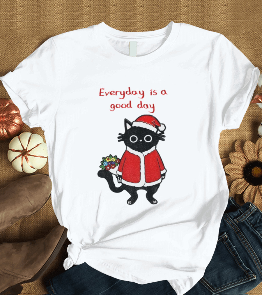Everyday Is A Good Day Black Cat Santa Merry Christmas T-Shirt