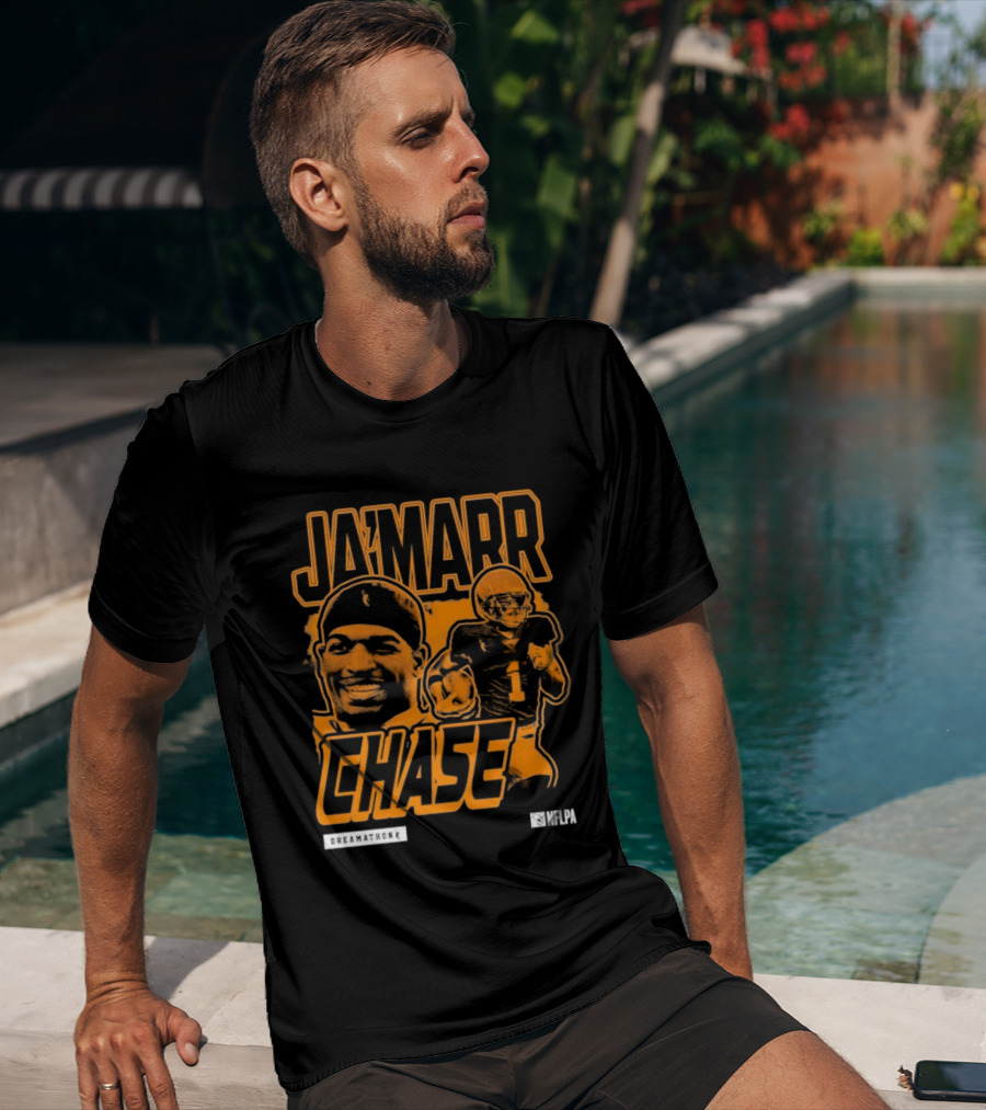 Ja'Marr Chase Football Star Player Illustration T-Shirt