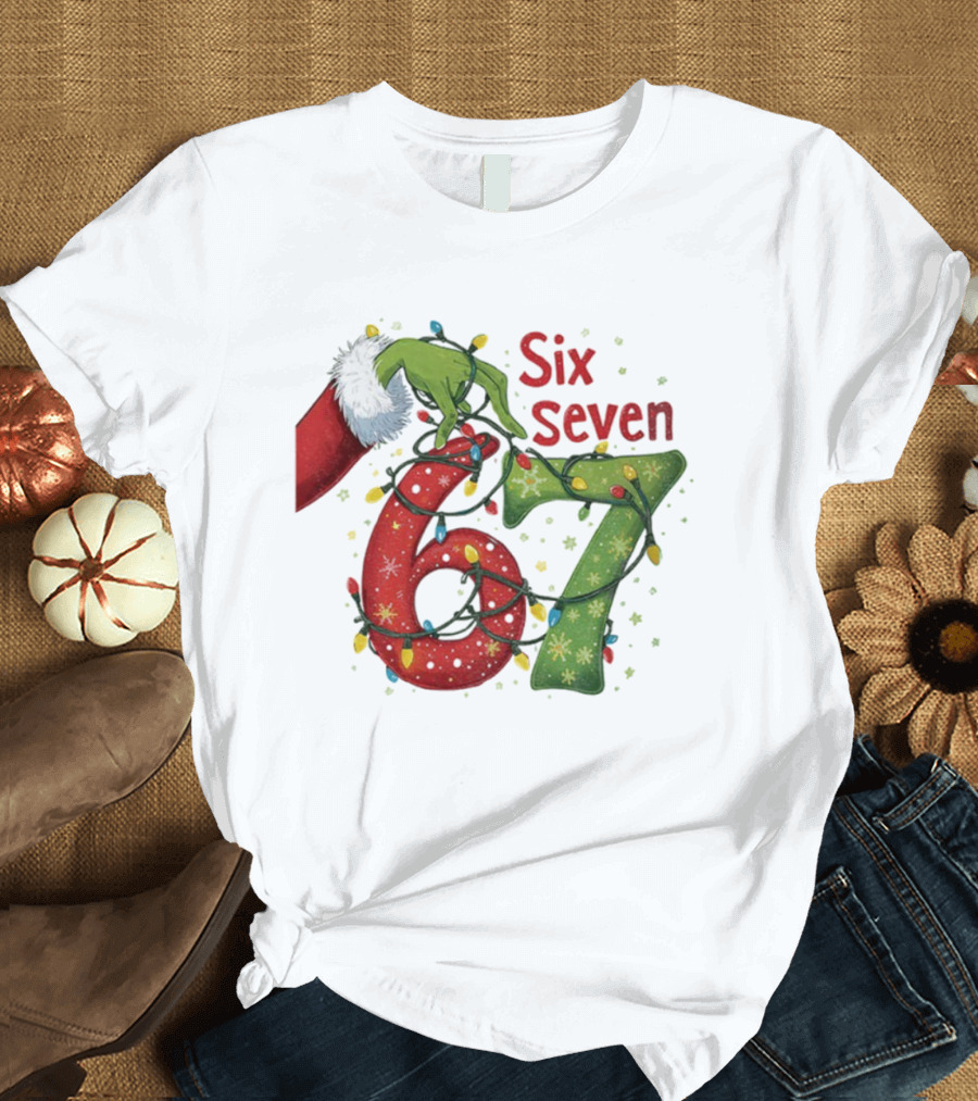Merry Christmas 2025 Grinch Hand Six Seven Holiday Lights T-Shirt
