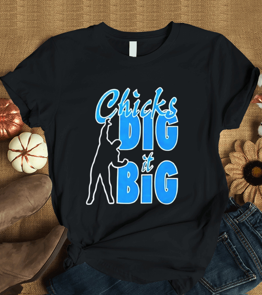 WWE Chicks Dig It Big Silhouette Gesture T-Shirt