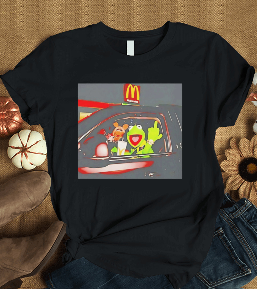 Kermit Frog Middle Finger Miss Piggy Car McDonald's Ride T-Shirt