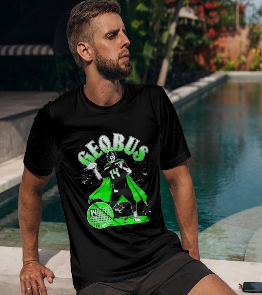 Geqbus Protector 14 Sam Erica Football Hero Green Cape T-Shirt