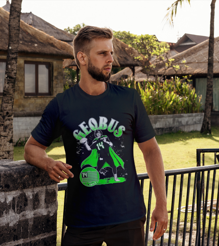 Geqbus Protector 14 Sam Erica Football Hero Green Cape T-Shirt