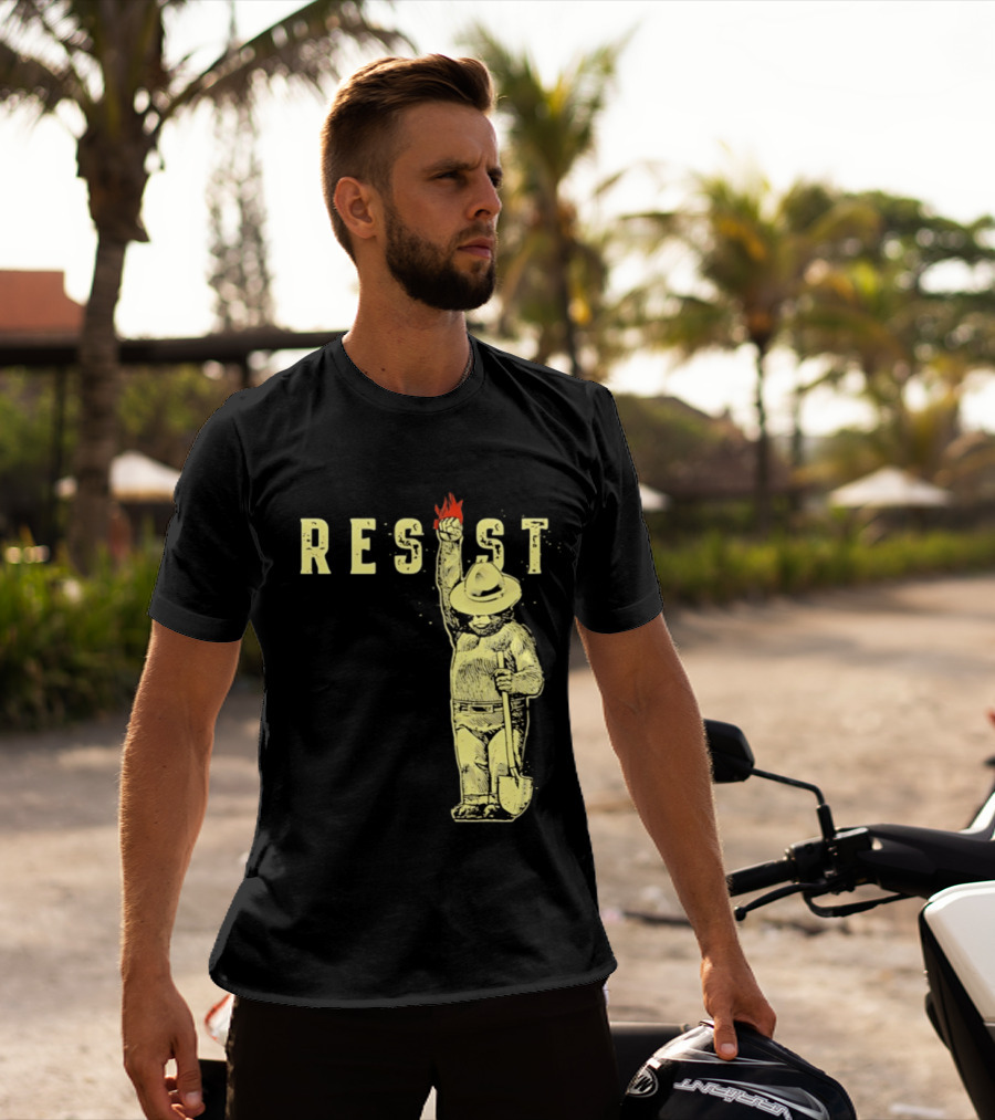 Protect Our National Parks Bear Resist Fist Fire Shovel T-Shirt