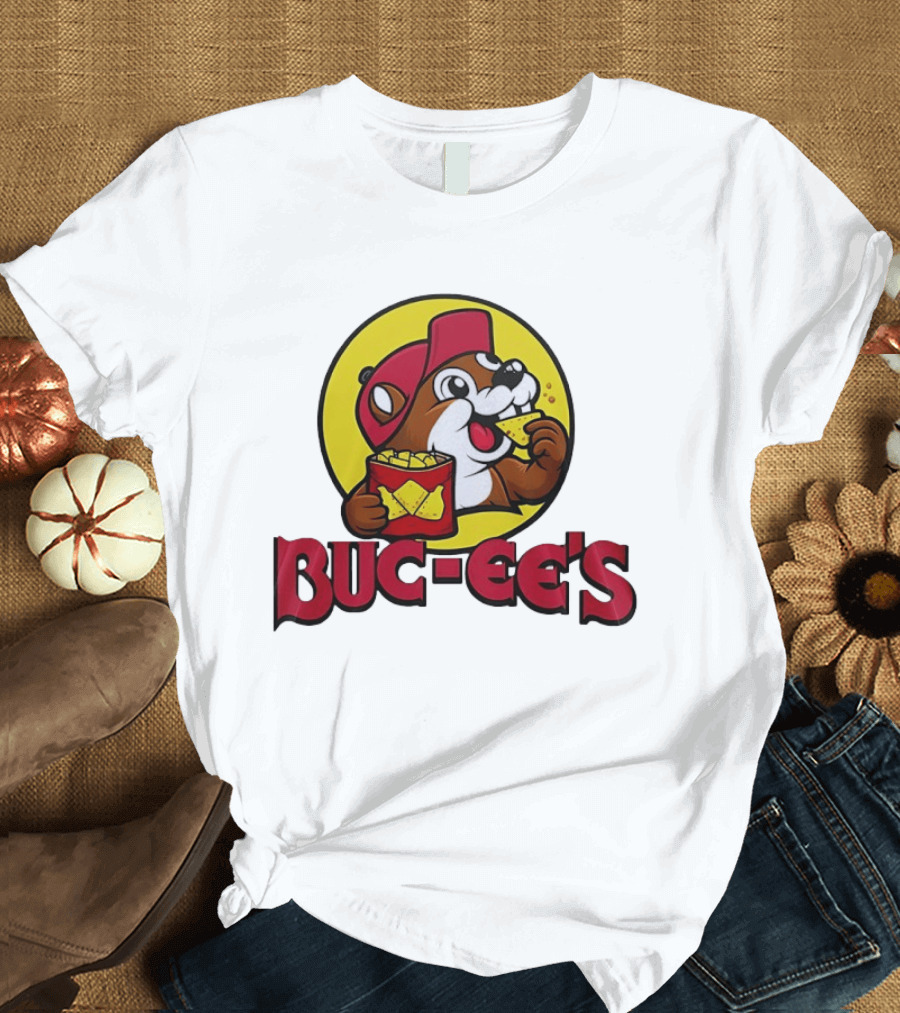 Buc Ee's Beaver Eating Snack T-Shirt
