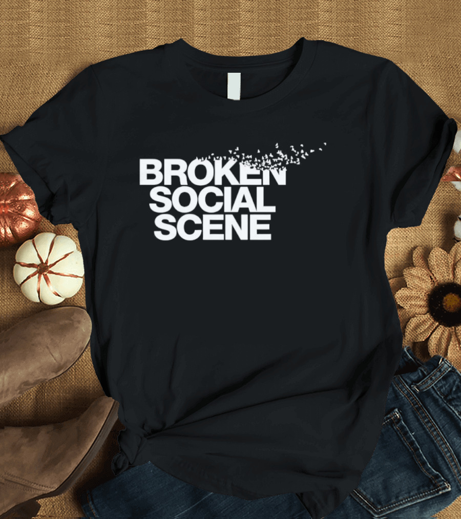 BROKEN SOCIAL SCENE Text With Fragmented Effect T-Shirt