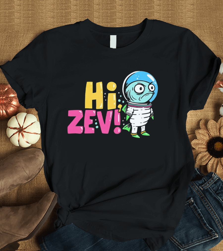 Hi ZEV Astronaut Fish In Spacesuit With Bubble Helmet T-Shirt