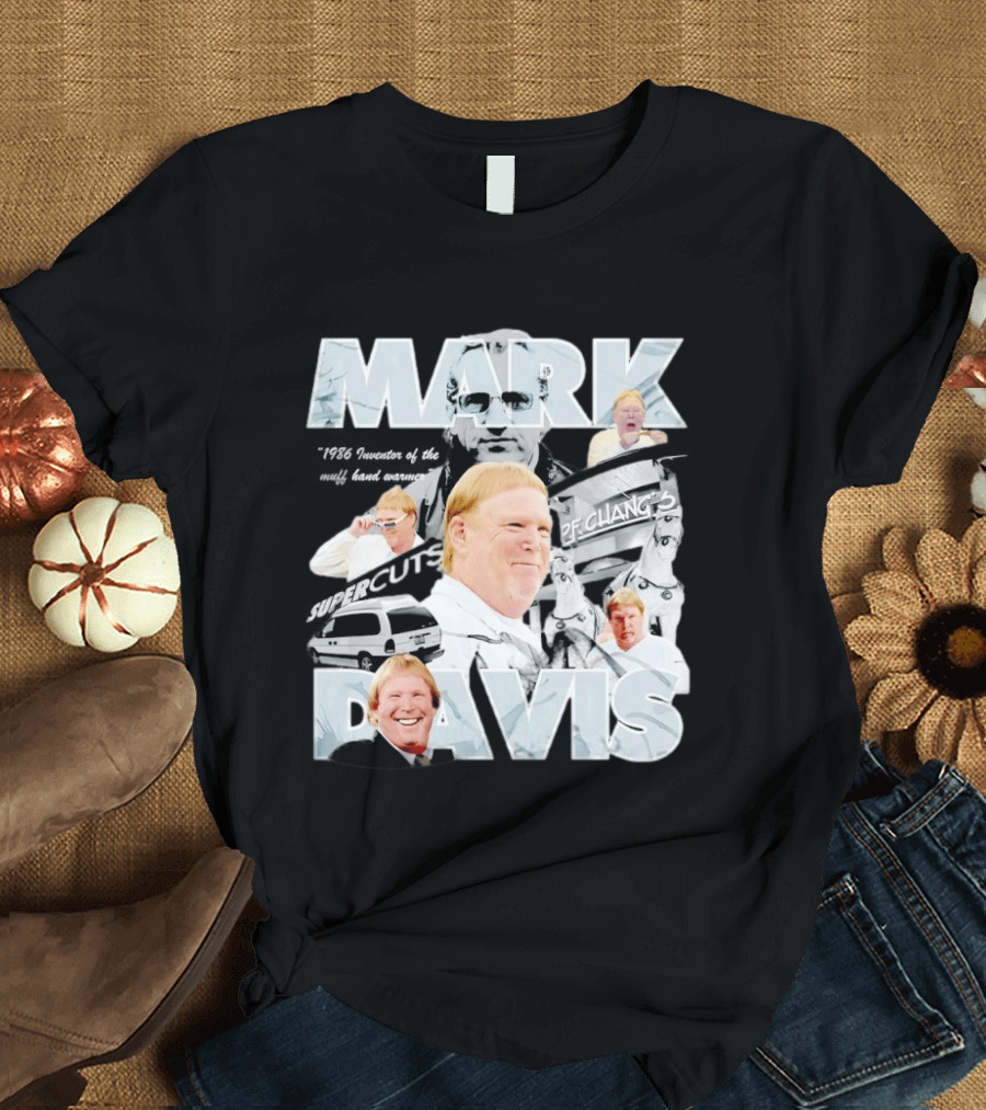 Mark Davis 1986 Inventor Of The Muff Hand Warmer Raiders Monochrome Humor T-Shirt