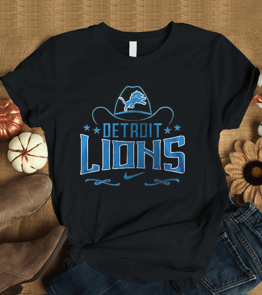 Detroit Lions Never Underestimate Who Is A George Strait Fan T-Shirt