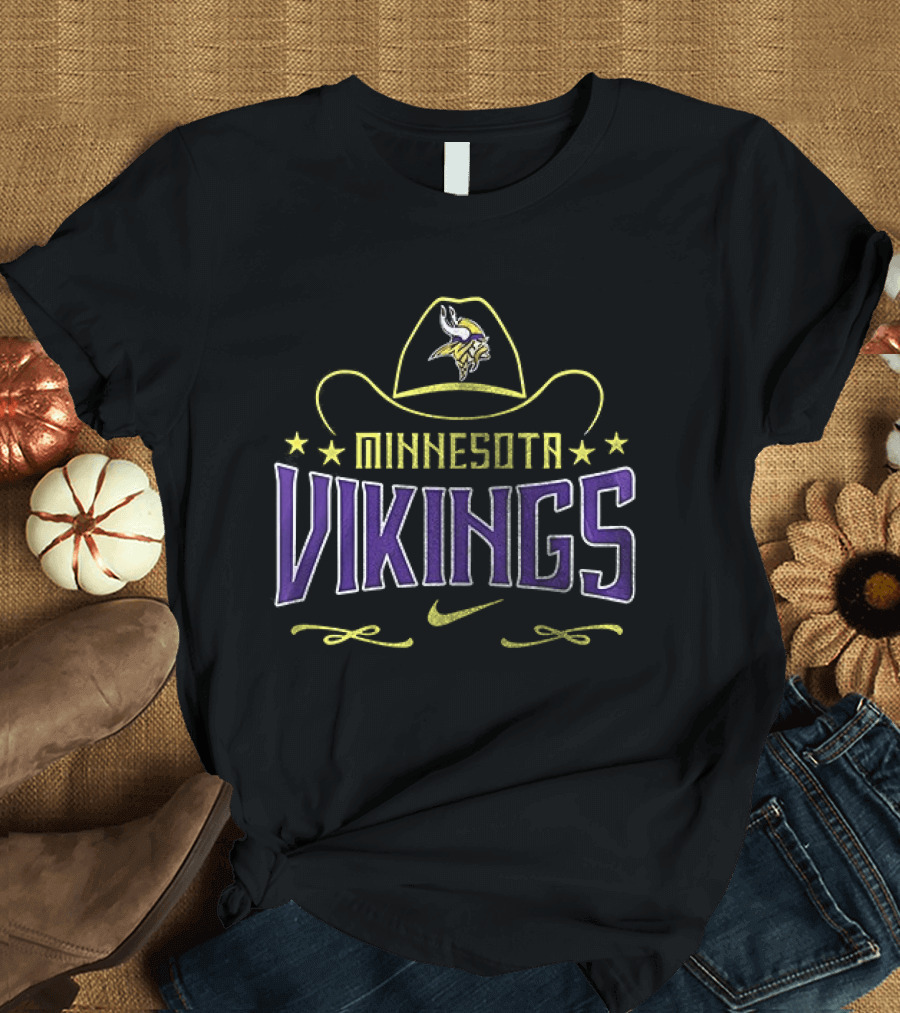 Never Underestimate Minnesota Vikings Fan With George Strait Passion T-Shirt