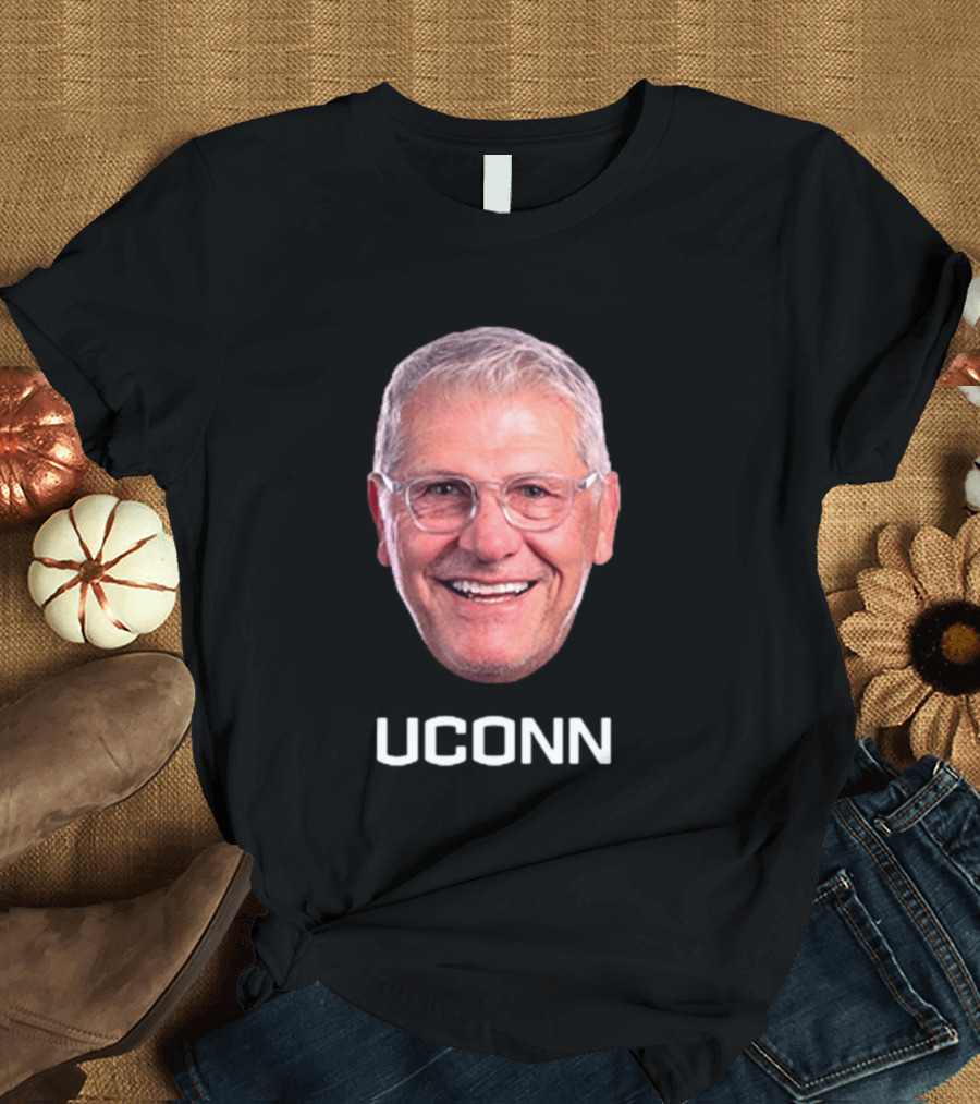 Geno Auriemma UConn Huskies Coach Smiling Face T-Shirt
