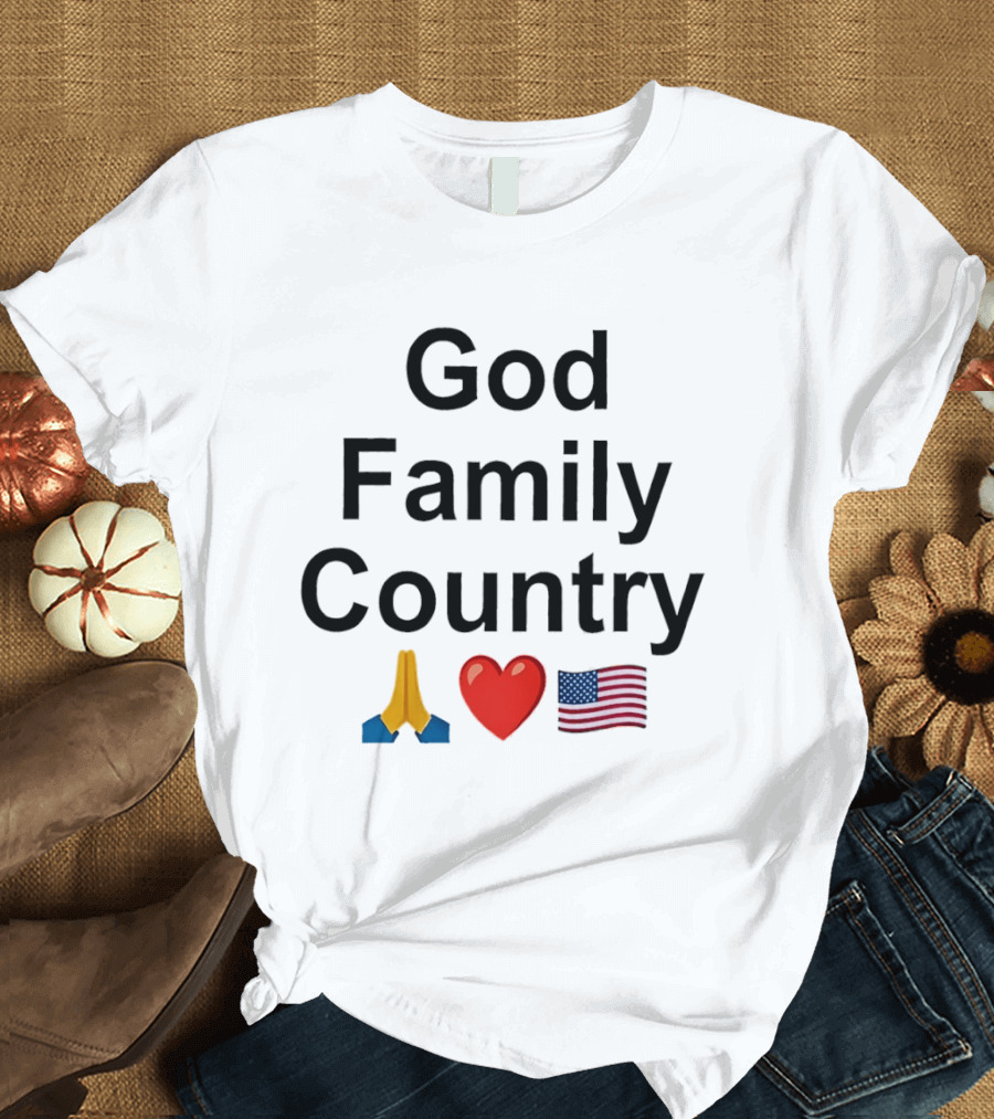 God Family Country Praying Hands Heart USA Flag T-Shirt
