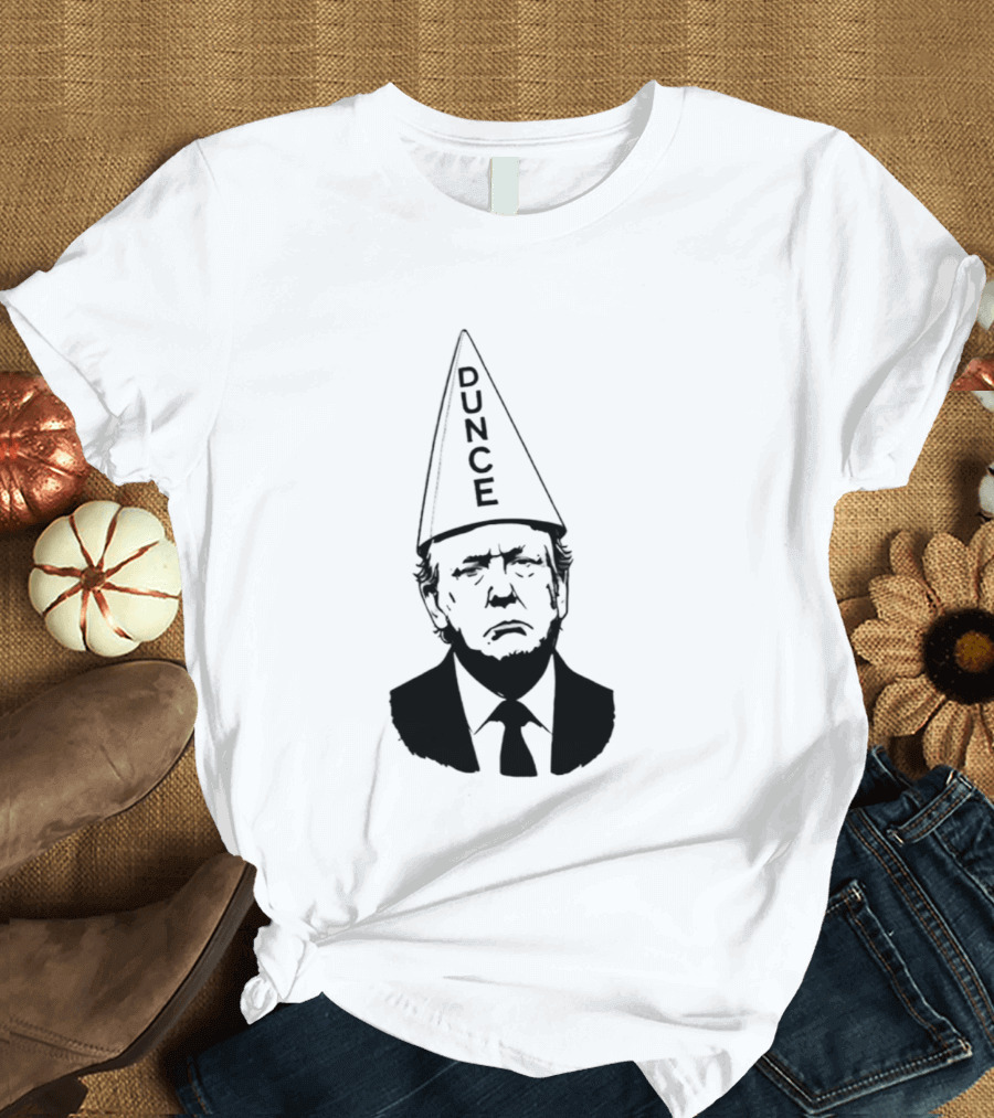 Trump Dunce 2026 T-Shirt