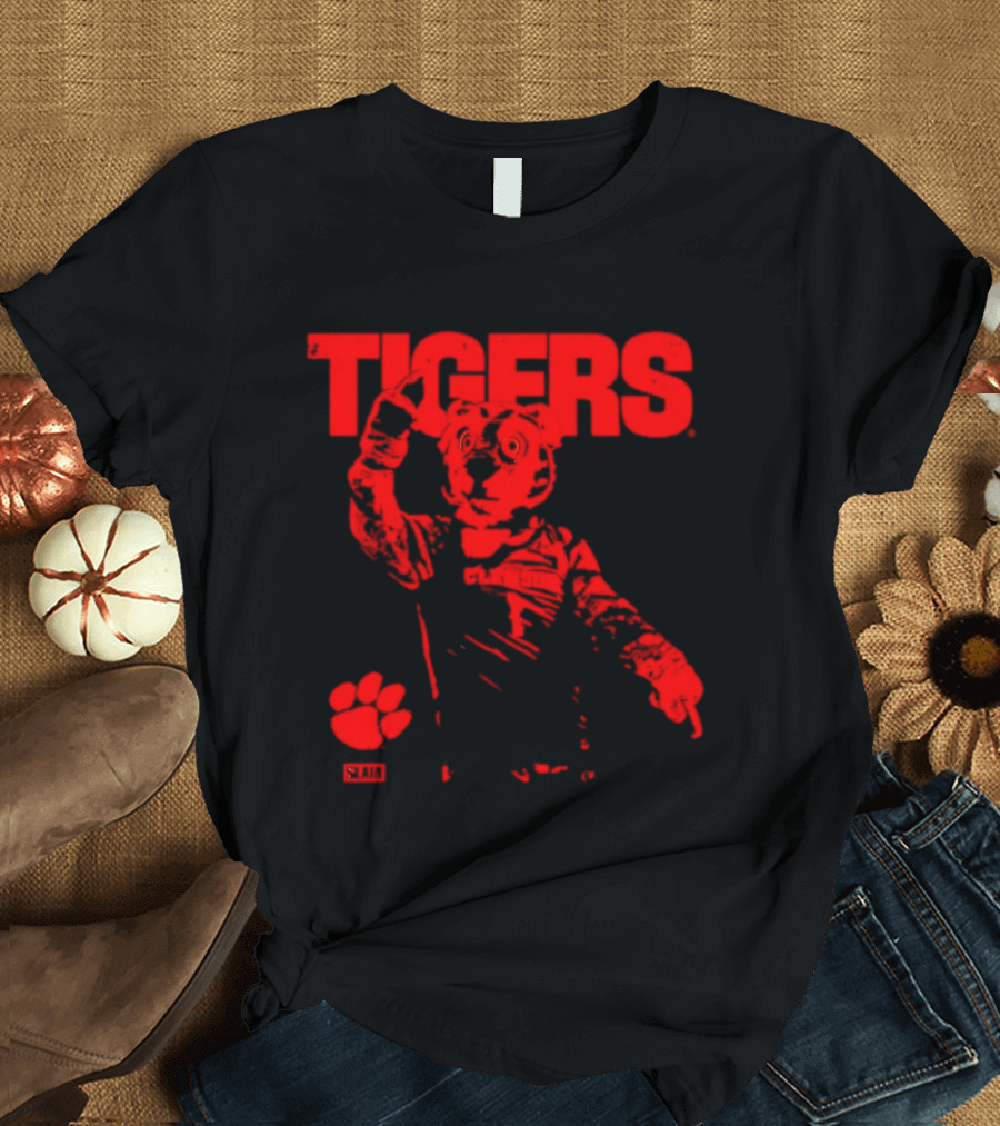Clemson Tigers Mascot Slam Paw Print T-Shirt