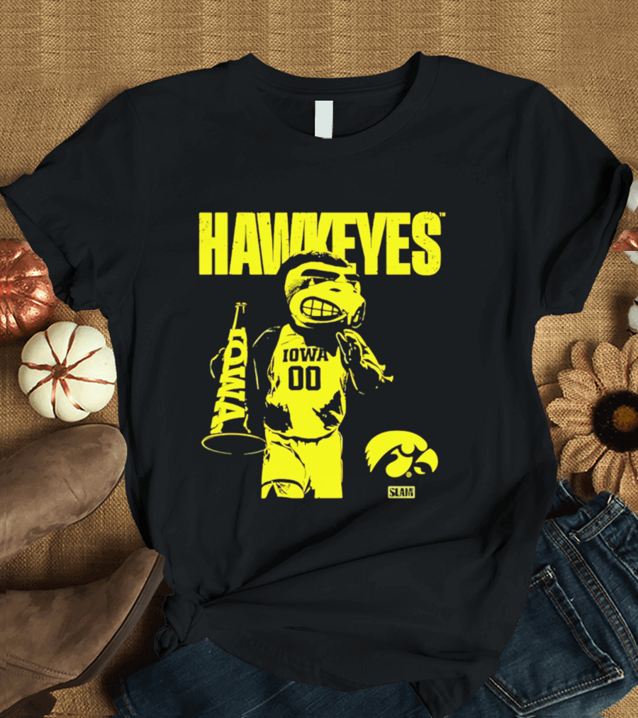 Iowa Hawkeyes Mode Slam Vintage Mascot Basketball 00 T-Shirt