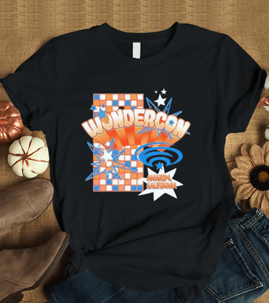 WonderCon Anaheim California 2026 Starburst Checkered T-Shirt